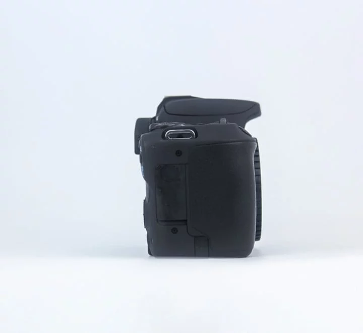 Canon EOS 200D inpaceshop 4